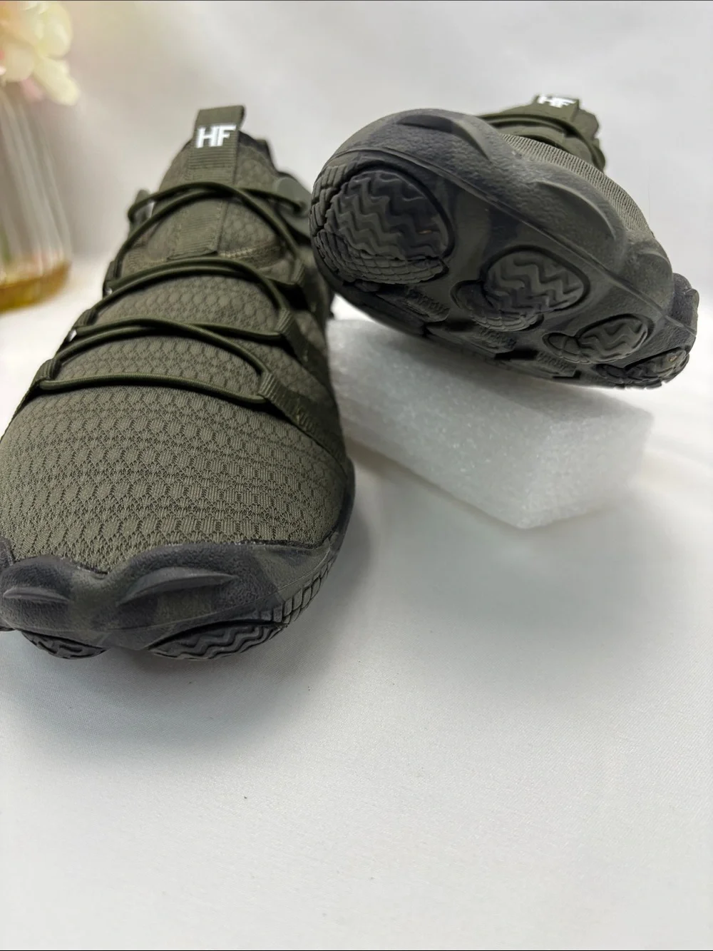 Hike Outdoors Olive Green Men’s / Women Sz40 Athletic‎ Sneakers #350